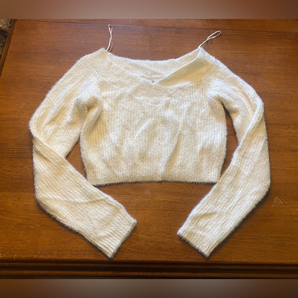 American Eagle Outfitters Cream Fuzzy Crop Sweater